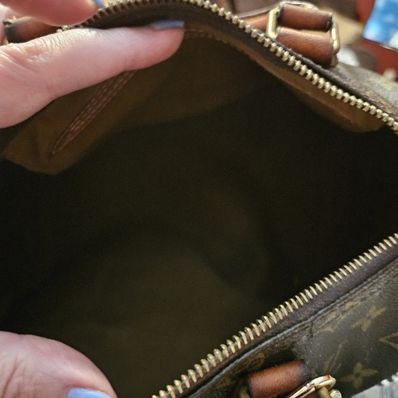 Authentic Louis Vuitton Speedy 25 Monogramed canvas HARD TO FIND ... with COA - Picture 12 of 13